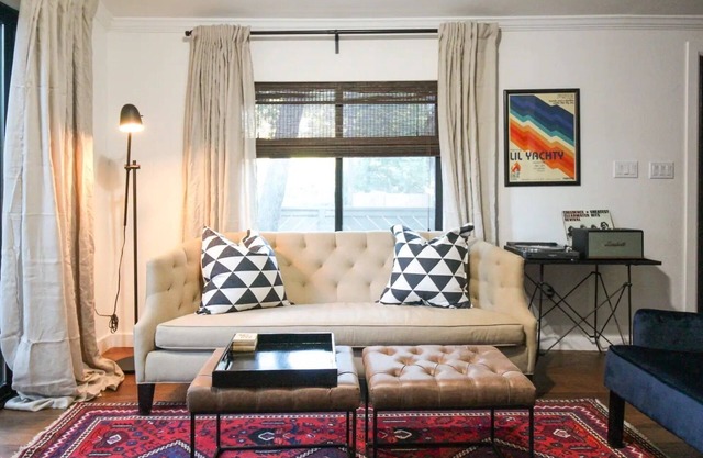 Walk to Exceptional Dinners, Popular Nightlife and Townlake Hike and Bike Trails