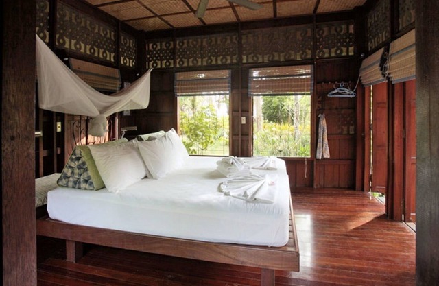 Walk to Railay Beach from this 2 bdr. home. Baan Marcia #10M