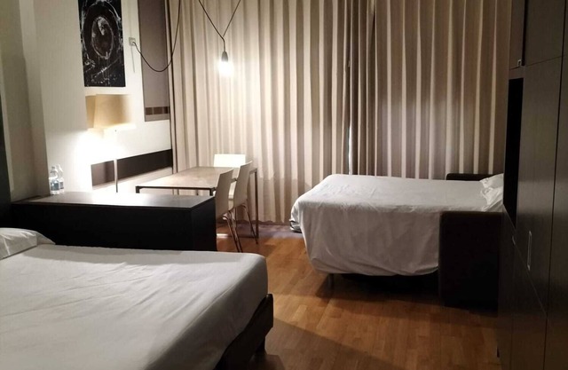 Wall Art Hotel
