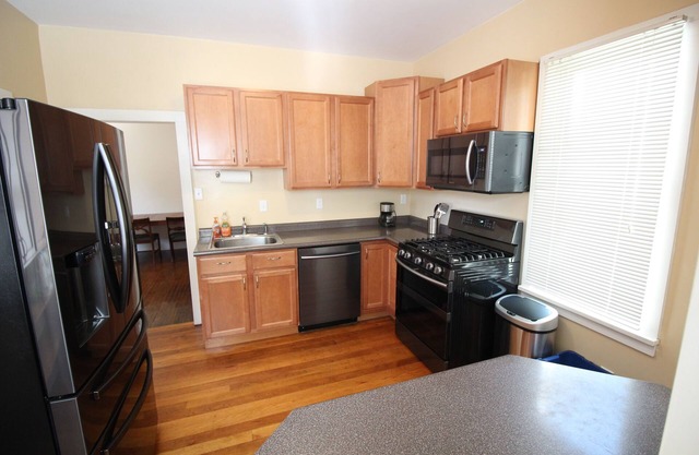 Warm home in historic western Urbana