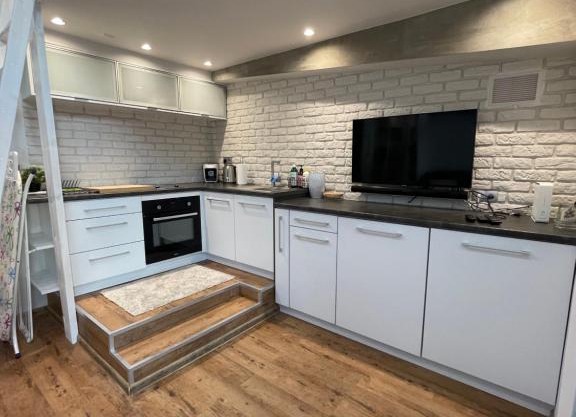 Waryńskiego 9 - piękna panorama miasta - Smart TV 42 cale - WiFi - ekspres kapsułkowy - w pełni wyposażona kuchnia