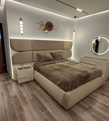 Wassal Compound in front of Madinatyah