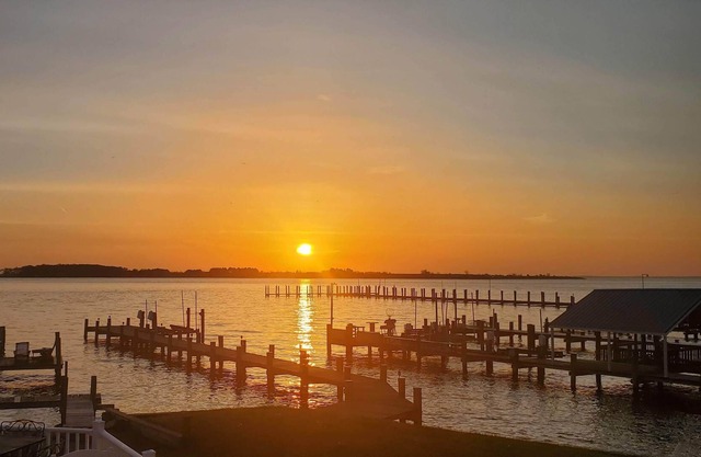 Water front resort with gorgeous house and views