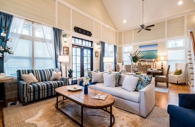 WaterColor Escape – Private Beach Club, Pools, Pickleball & Scenic Trails