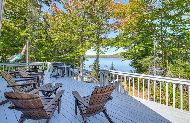 Waterfront Lake Pleasant Retreat w/ Private Dock