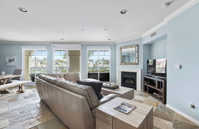 Waterfront Living at the Beautiful Oxnard Marina