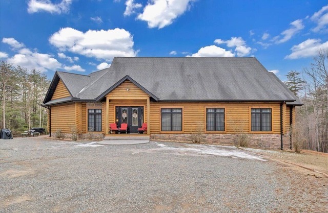 Waterfront Log Home, Fire Pit & Table, Swim Spa, & Game Room