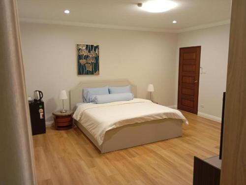 Waterfront Royal Villa