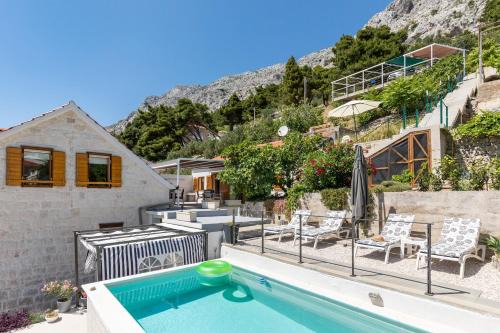 Waterview Apartments - Koru Apartment and pool