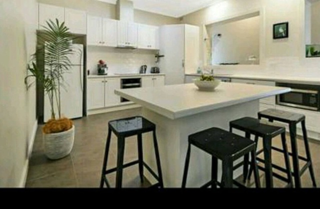 Welcome to White on Height We can Accommodate a Large Group