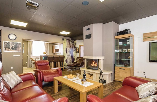 Welcoming, comfortable accommodation in the mountains east of Rijeka.