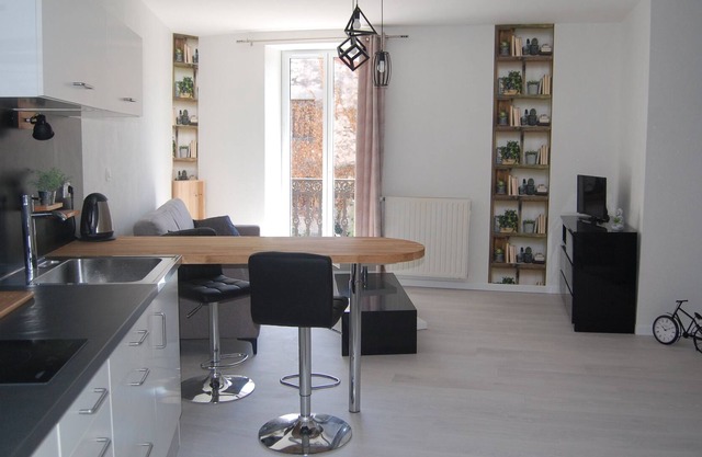 "Well-being apartment" between Clermont Ferrand and Issoire