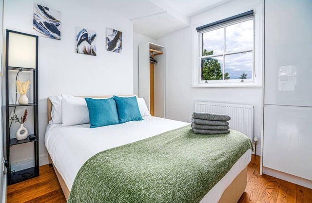 West Hampstead Hub 1 bedroom apartment within easy access to the City Centre