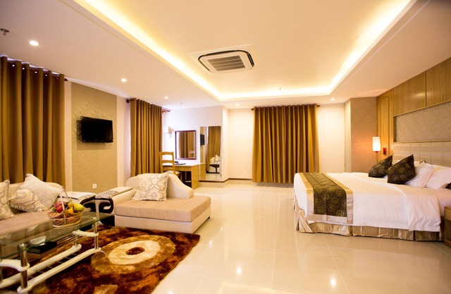 West Hotel