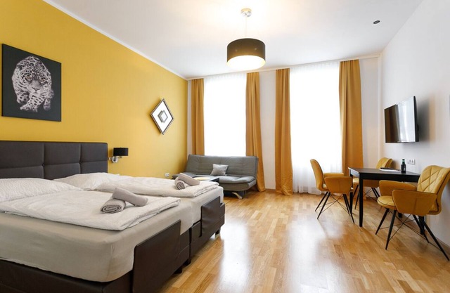 WF-Apartment near Westbahnhof Top 21