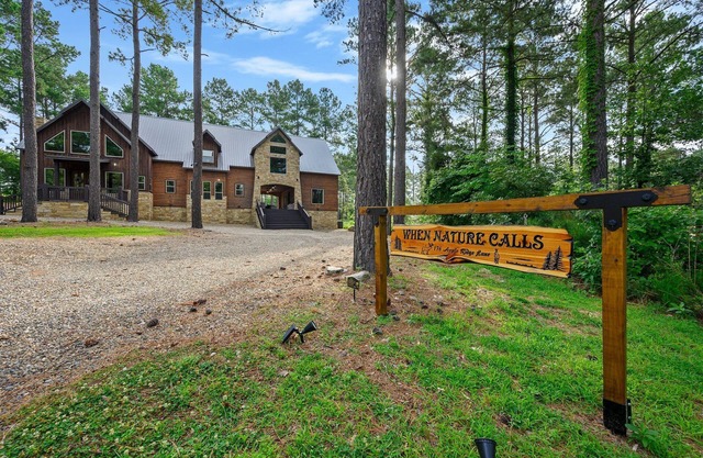 When Nature Calls: Sleeps 35 + Bunk Room + Game Room