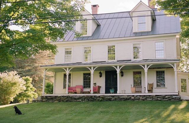 Whimsical Vermont Farmhouse – Cozy, Inspiring & Close to Nature
