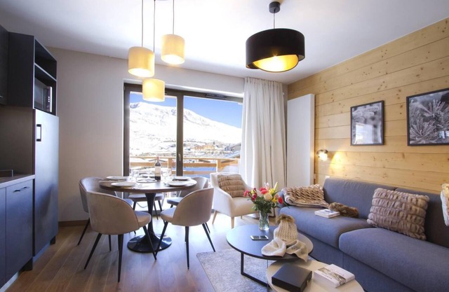 Wifi, sauna, hammam, balcony, tv, ski locker, 23m², Alpe d'Huez