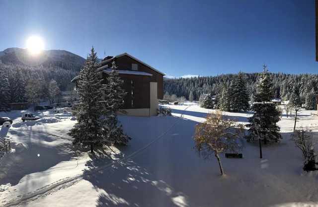 Wifi, ski-in/ski-out & foot of the slopes, 2nd floor, balcony, tv, ski locker, 48m², Villard de Lans