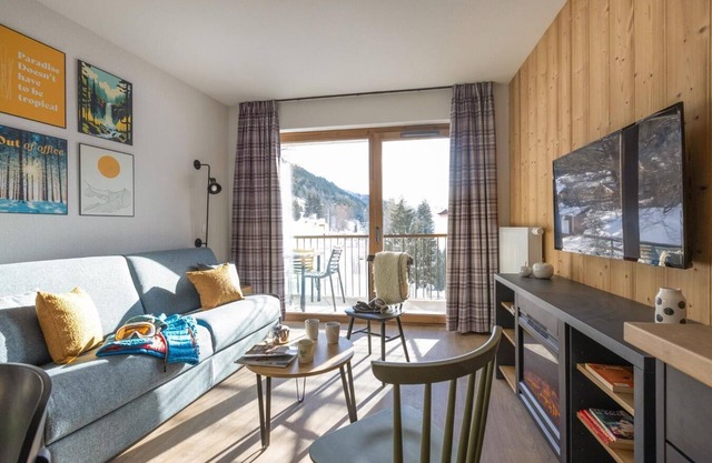 Wifi, swimming pool, sauna, hammam, terrace, balcony, ski locker, 35-40m², Serre Chevalier