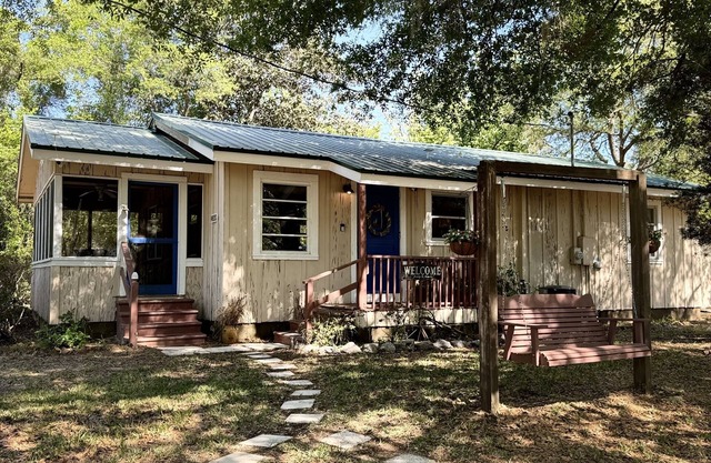 Wildlife Retreat in the Ocala National Forest