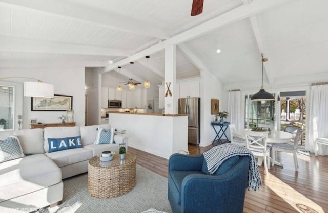 Williams Bay Hilltop Home