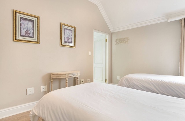 Winelands Golf Lodges 10