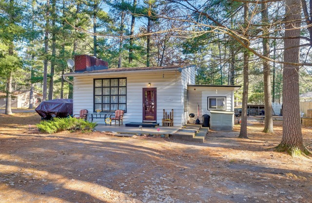 Wisconsin Cabin w/ATV Trails, Near Lake Arbutus!