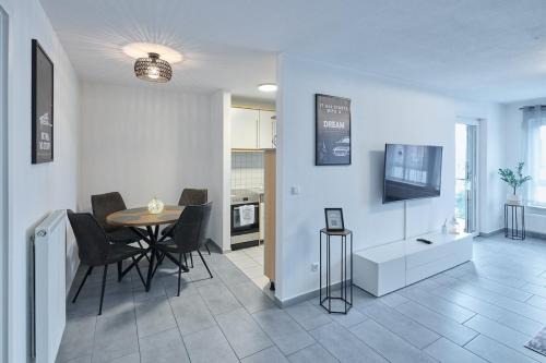 Wohlfühlnest St Leon Rot Aufzug Klima Balkon