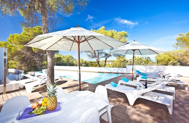 Wonderful Villa in Cala Bassa - Disinfected & Sanitized with Ozone