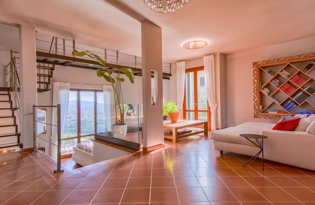 Wonderful private villa for 9 guests with A/C, private pool, WIFI, TV and balcony