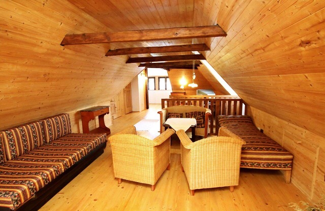 Wonderful private villa for 6 guests with hot tub, WIFI and TV