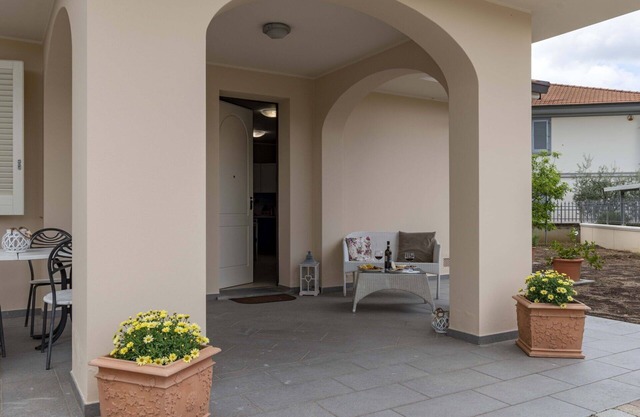 Wonderful private villa for 4 people with WIFI, TV and patio