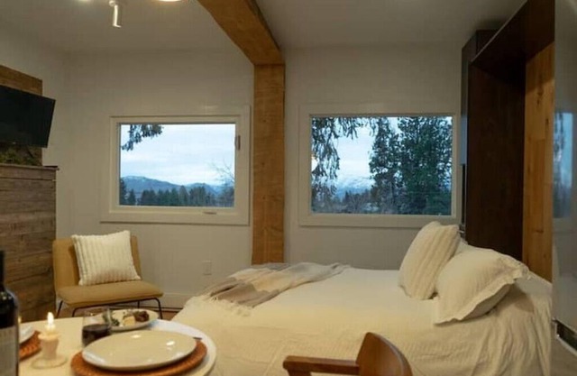 Woodland Cabin Retreat