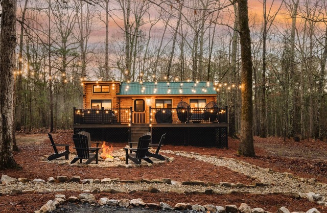 Woodland Chalet w/ deck, hot tub, & private lake