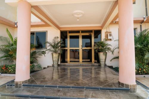 Woodpoint Apartments