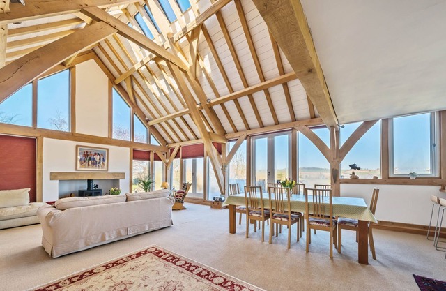 Wylye Croft -sleeps 8 guests in 4 bedrooms
