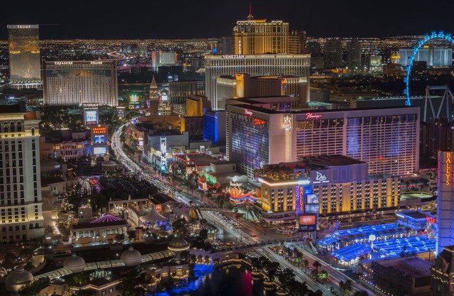 Wyndham Desert Blue (3 Bedroom Presidential Condo - near strip)