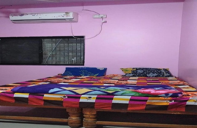 Yashoda Lodge Hingoli