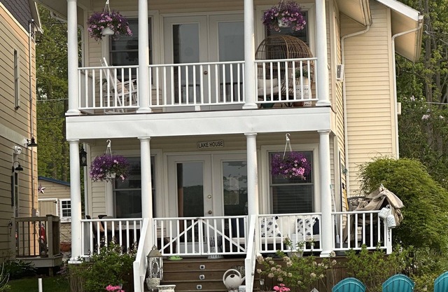 Year round home on private drive with amazing views!