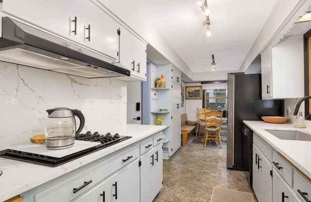 Yoga Retreat | Xcel | Fairgrounds | St. Paul, MN