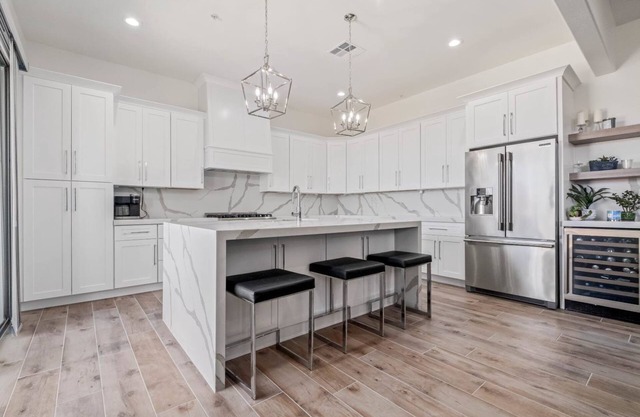 You will not be disappointed! Modern, Beautiful spacious living in Grayhawk!