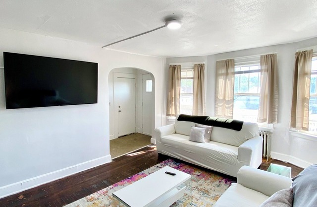 Your Fully Equipped Travel Space. Parking. Spacious. Close to Highways.