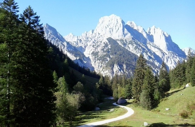 Your studio with a wonderful panoramic view of the Loferer mountains