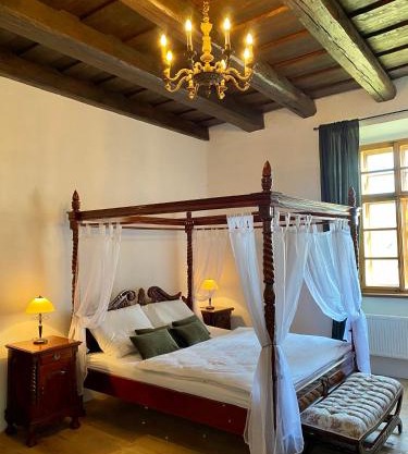 zámek Kolštejn - hotel Chateau Goldenstein