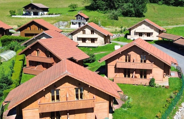 Z-Chalet Mitoyen 1A, Z-Chalet Mitoyen 1A