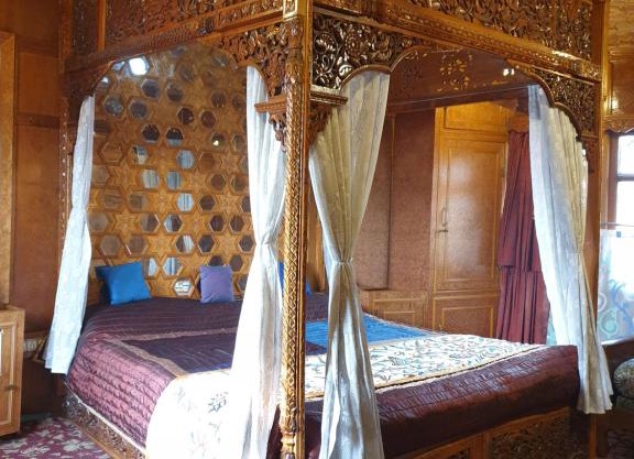 Zaffer Group Of Houseboats