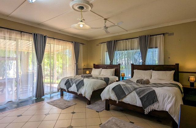 Zambezi Family Lodge - Elephant Room