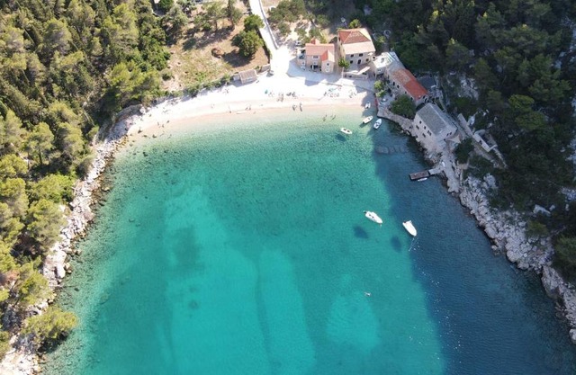 Zen-Pok House on the Beach - Pokrivenik
