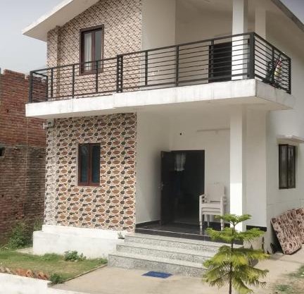 ZohoRooms 42581 Dehradun Inn